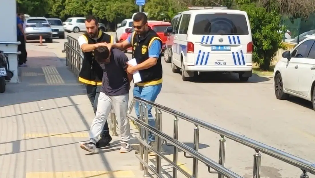 Adana'da arkadaşını öldüren şüpheli tutuklandı