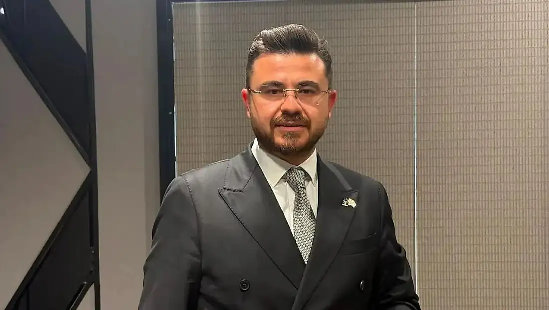 AK Parti Kayseri İl Başkanı Hüseyin Okandan, acısını paylaştı