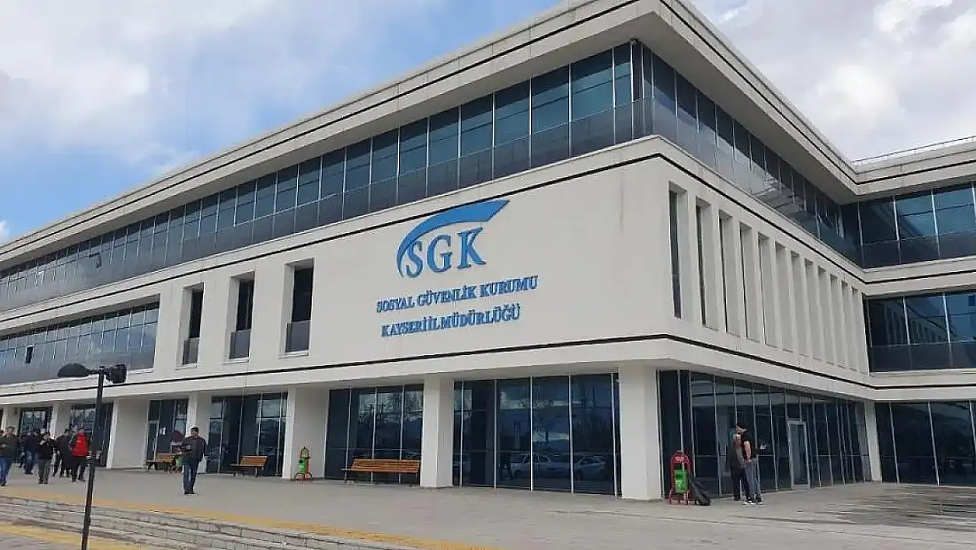 Bağ-Kur’luları İlgilendiriyor: SGK Hafta Sonu Açık Olacak