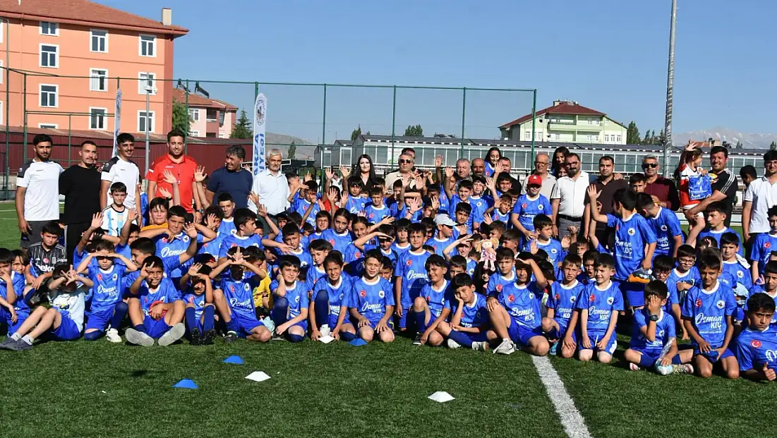Belediye Başkanı’ndan geleceğin yıldızlarına büyük jest