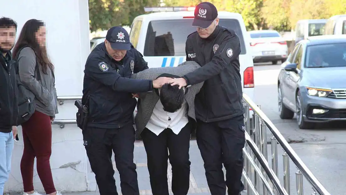 Dolmuşçuya tehditler savuran kargo şoförü adli kontrolle serbest bırakıldı