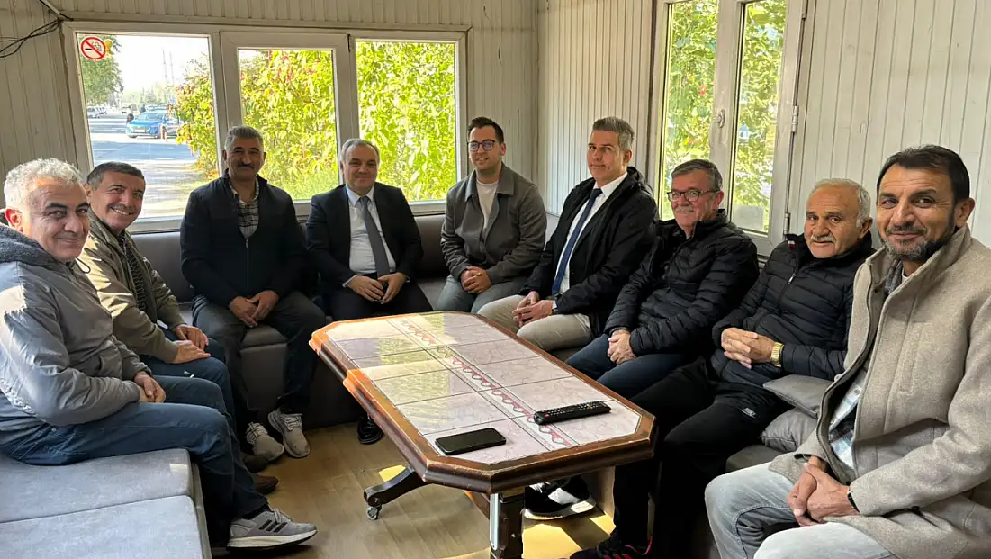 ERÜ Rektörü Altun'dan kampüs turu: Taksi durağını ziyaret etti!