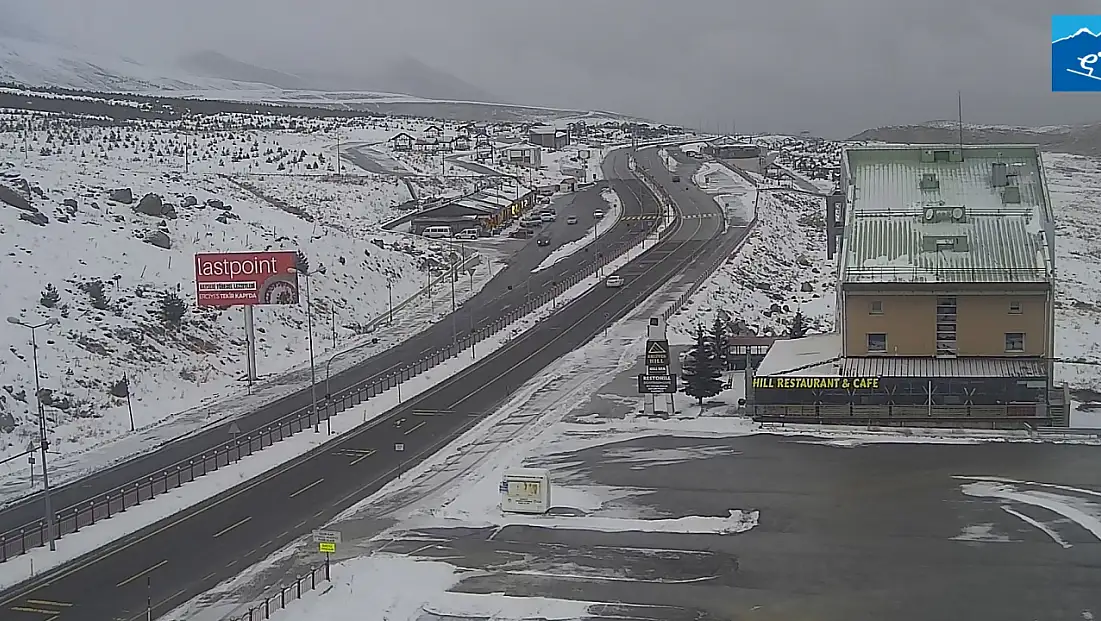 Herkesin gözü orada: Erciyes'te kar kalınlığı güncellendi!