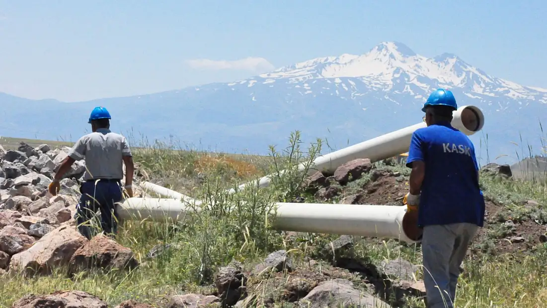 Kaski'den dev yatırım: 2.500 metre uzunluğunda, içme suyu hattı çalışmaları devam ediyor