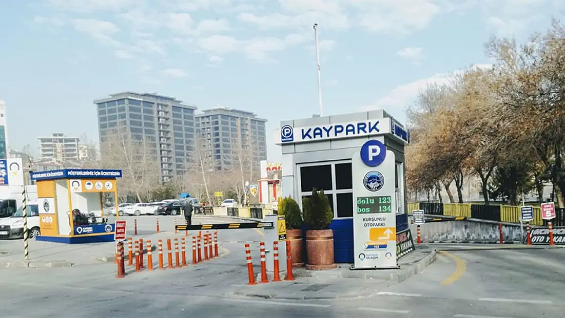Kayseri'de belediye otoparklarındaki fiyat tarifesi dikkat çekiyor!