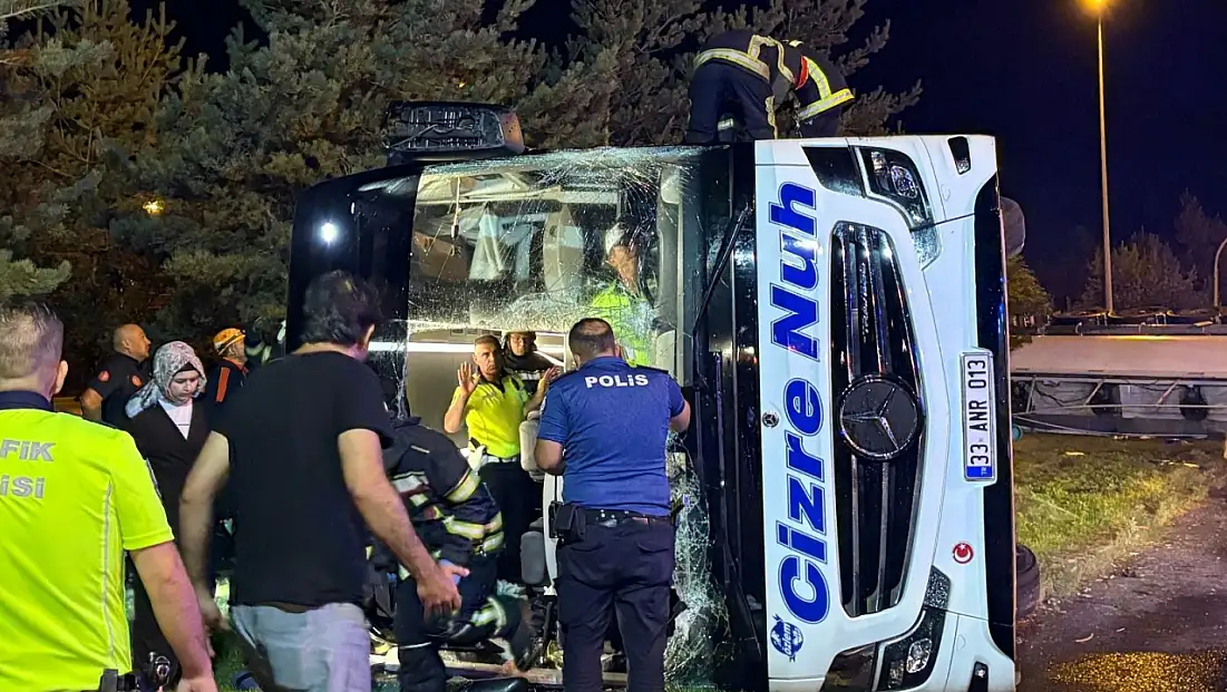 Kayseri'de can pazarı! Yolcu otobüsü ile yakıt tankeri taşıyan tır çarpıştı: Yaklaşık 30 yaralı
