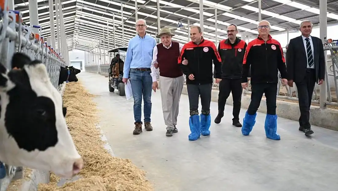 Kayseri’de dev işletmeye özel belge! 93 yaşındaki patronun başarısı gündemde