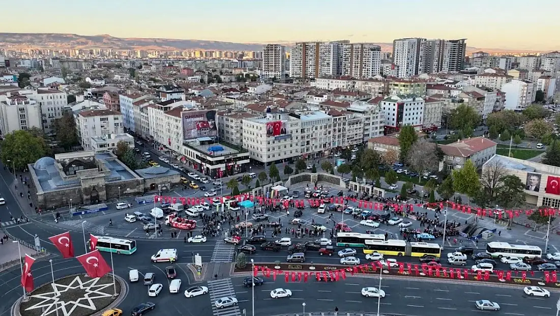 Kayseri'de hava muhalefeti engel oldu: Kararı belediye duyurdu!