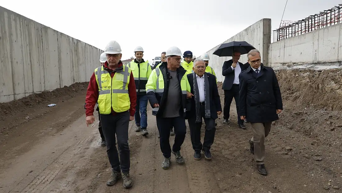 Kayseri’de trafik çilesi bitiyor mu? Büyükkılıç milyonların beklediği tarihi açıkladı!
