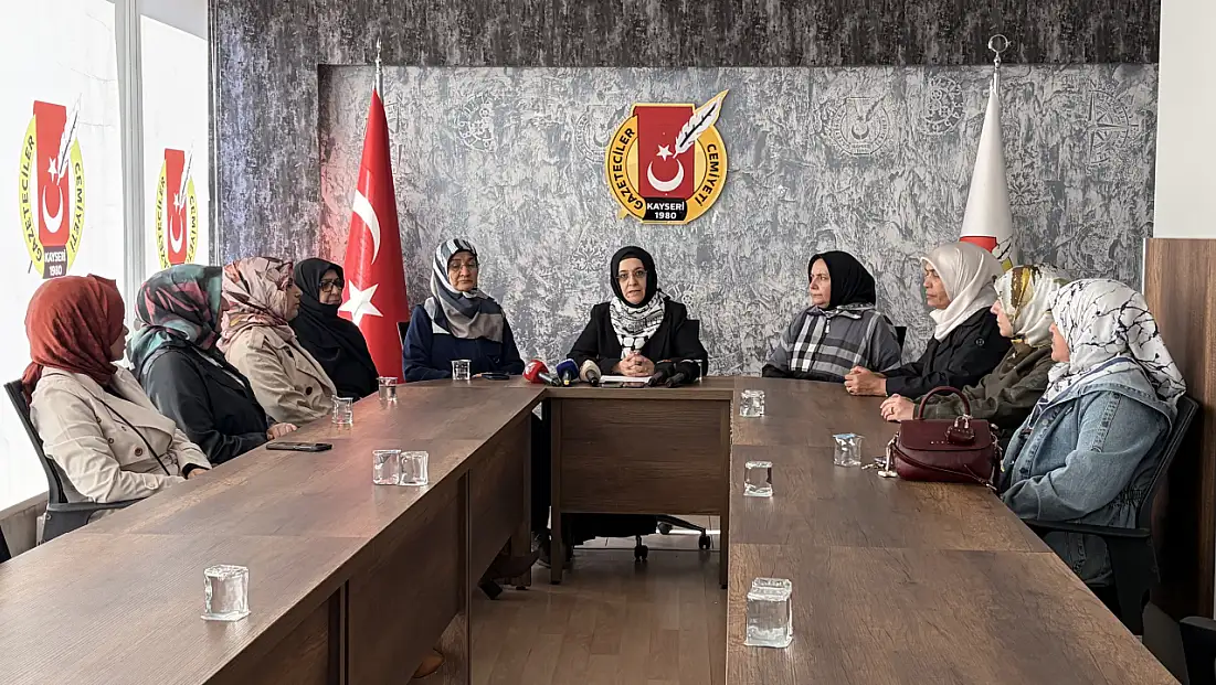 Kayseri’den Azerbaycan’a başörtüsü çağrısı! 28 Şubat’a dikkat çekildi