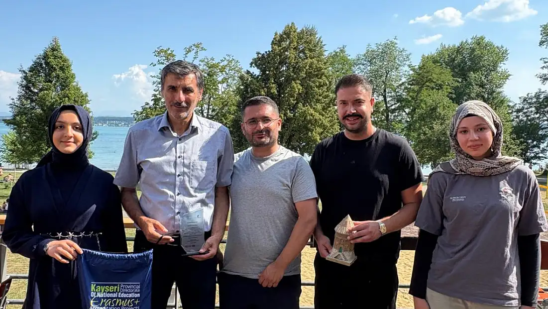 Kayserili Öğrenciler Erasmus+ ile Avrupa Mutfağını deneyimliyor...