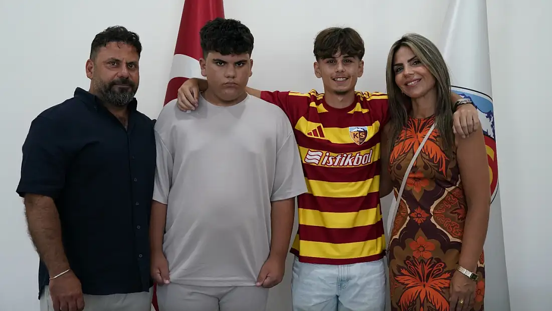 Kayserispor’dan genç oyuncuya büyük adım
