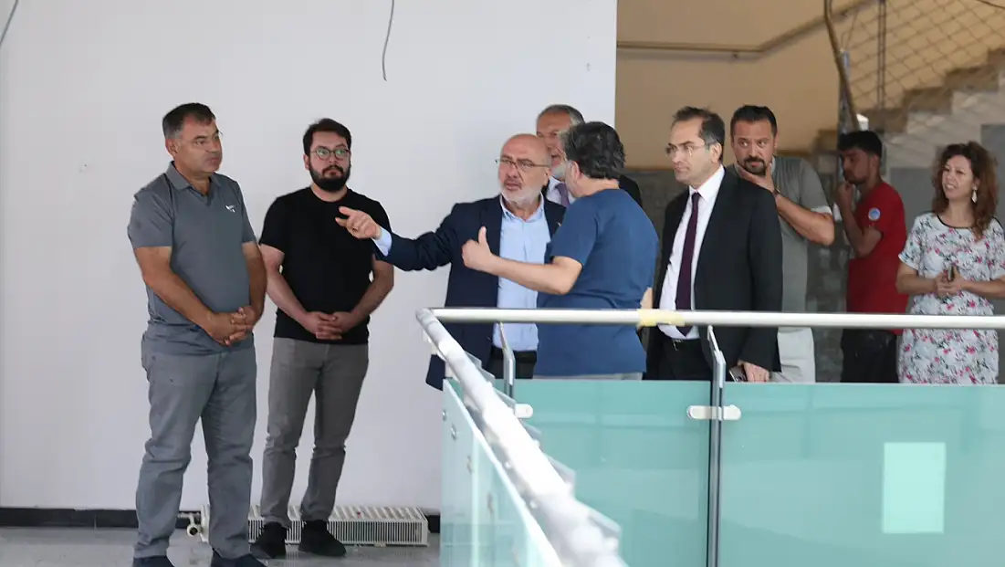 KAYÜ'de kapsamlı tadilat çalışması: Rektör Karamustafa yerinde inceledi!