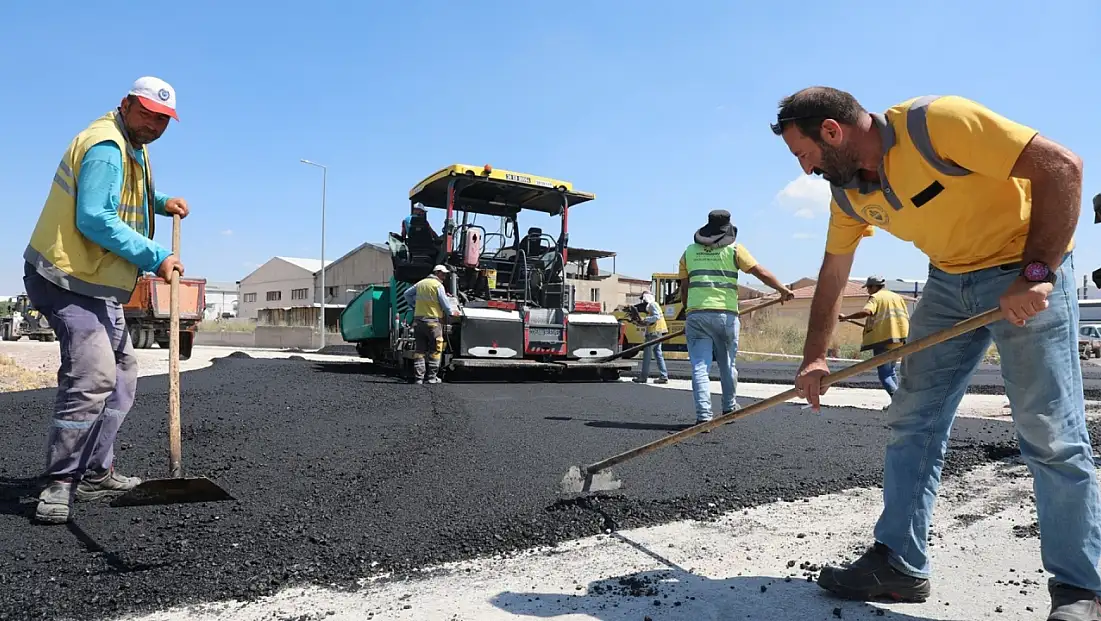 Kocasinan’da sanayi sitelerine nefes aldıracak yol hamlesi!
