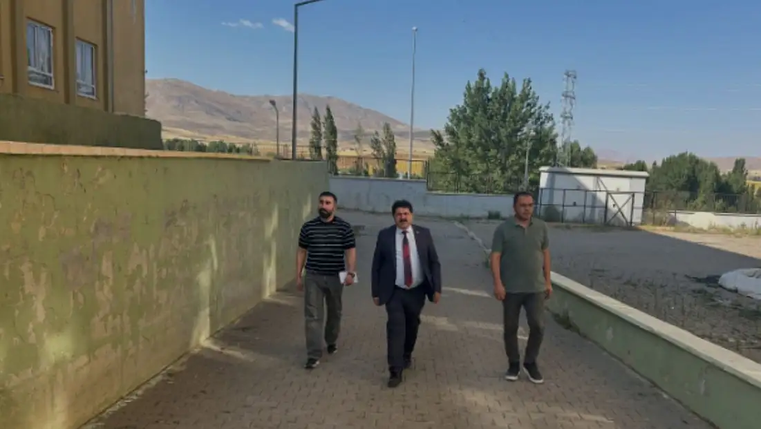 Sarız’da eğitim hazırlıkları yerinde incelendi!
