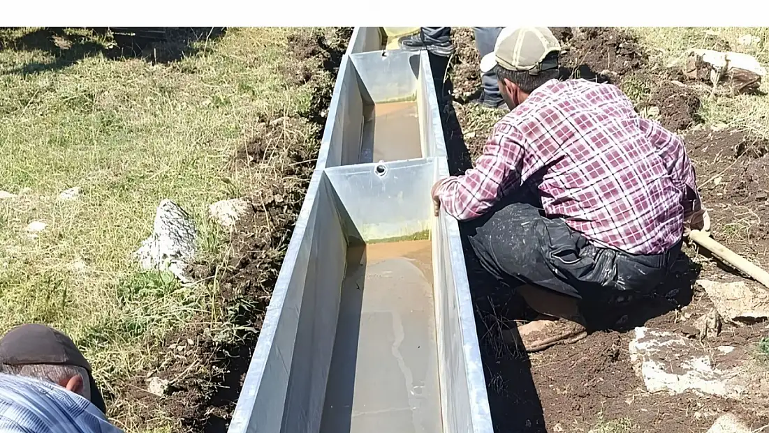 Sarız’da hayvancılığa büyük destek! Yaylalara yeni sulama tekneleri kuruldu
