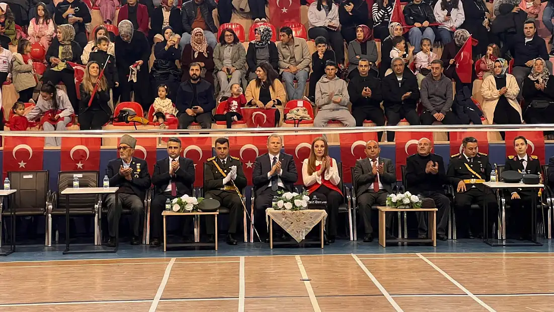 Yeşilhisar’da Cumhuriyet Bayramı coşkusu gün boyu sürdü