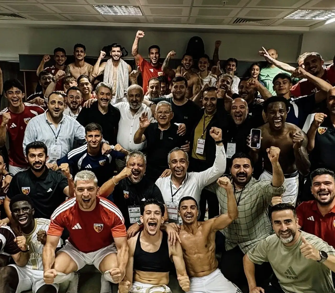 Kayserispor galibiyetinin ardından o detayı Büyükkılıç paylaştı!