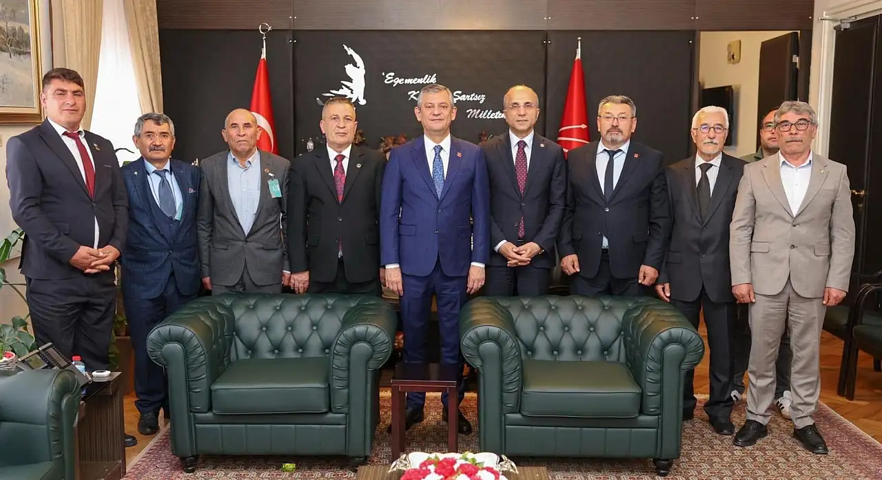 Siyasetin kalbi Ankara'da attı: Kayseri heyeti Özgür Özel'le ne konuştu?