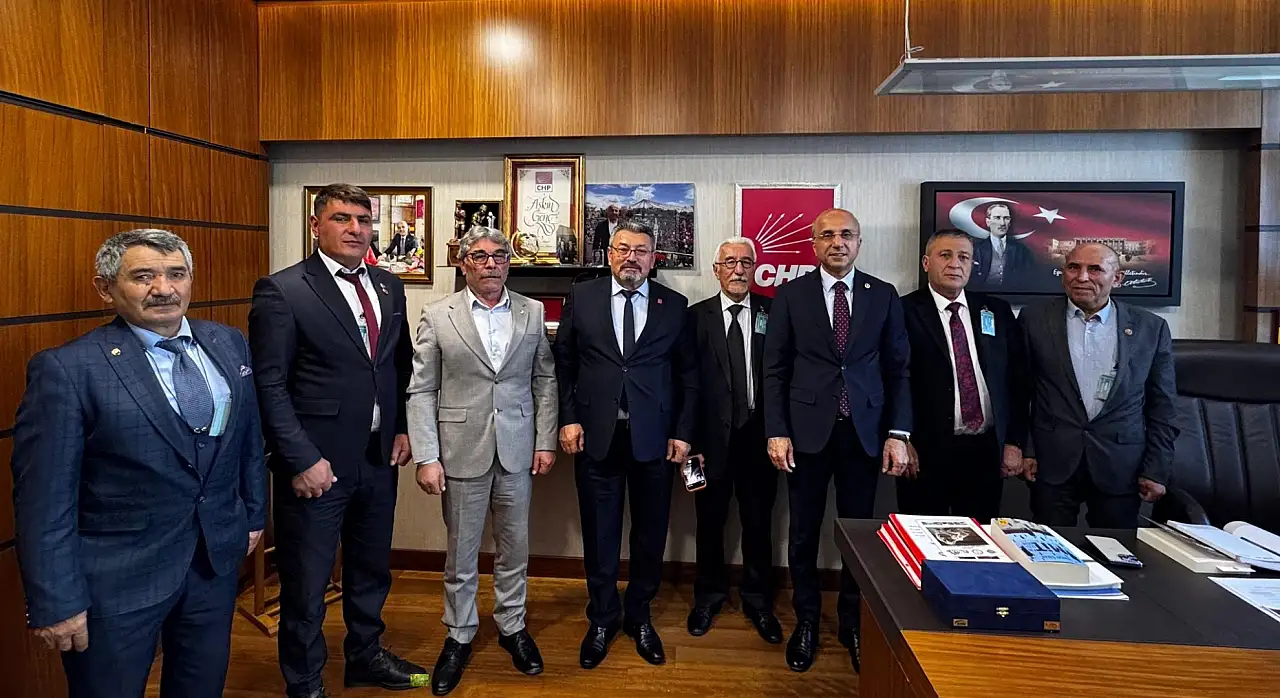 Siyasetin kalbi Ankara'da attı: Kayseri heyeti Özgür Özel'le ne konuştu?
