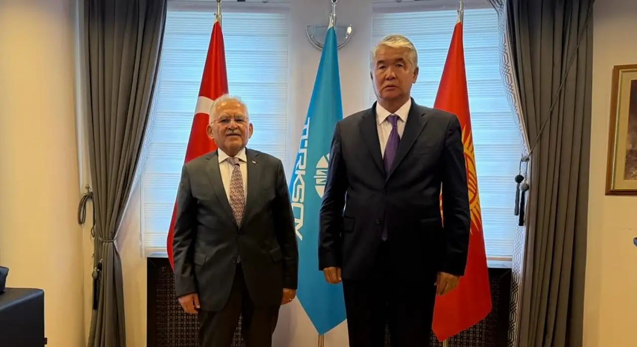 Kayseri için Ankara mesaisi! Başkan Büyükkılıç kritik toplantıda