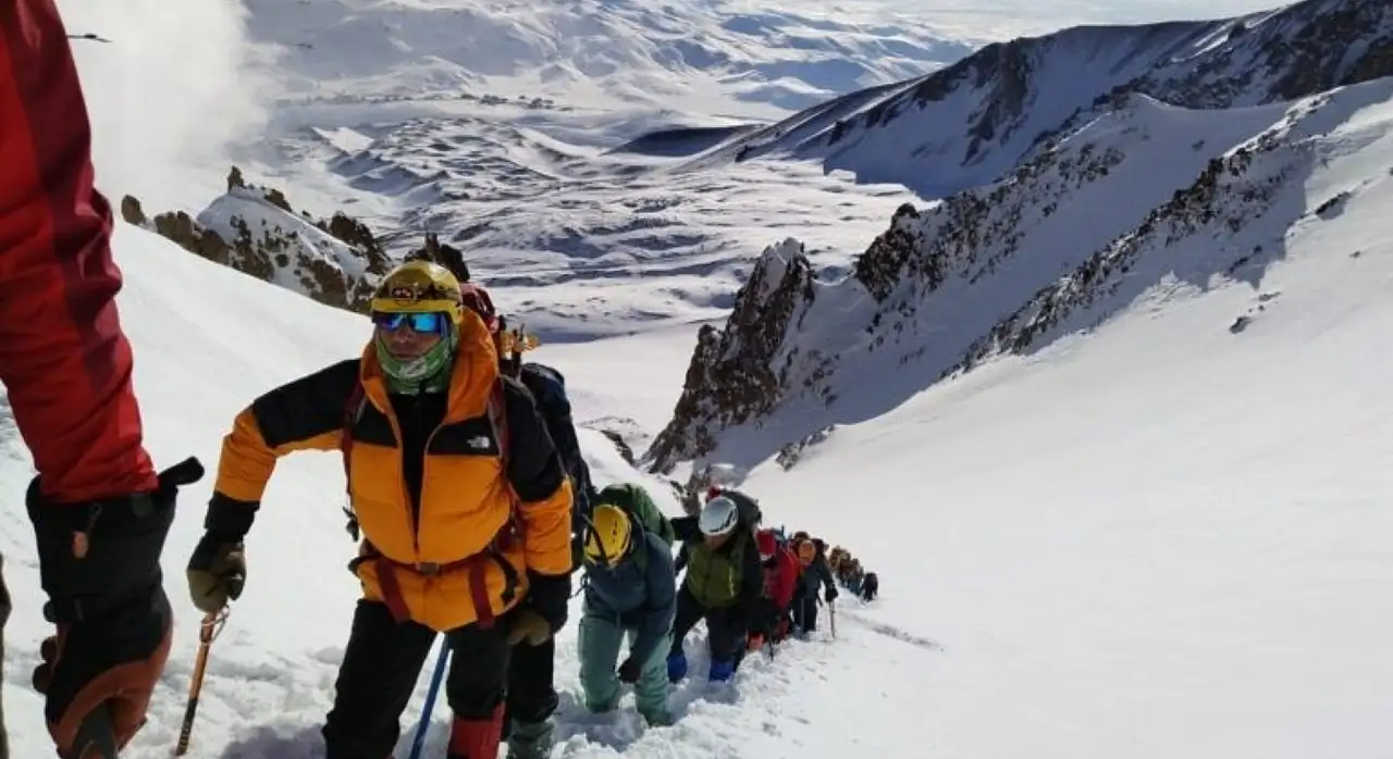 Kayseri'de nefes kesecek organizasyon: Erciyes'in zirvesine çıkacaklar