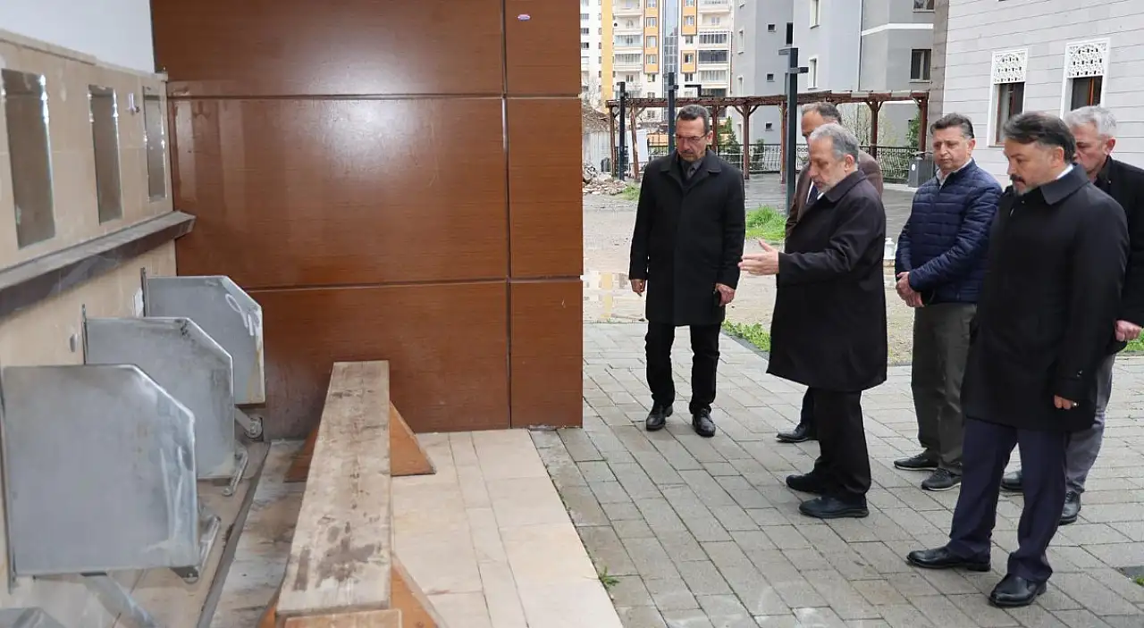 Başkan Talas'ın sokaklarını karış karış gezdi
