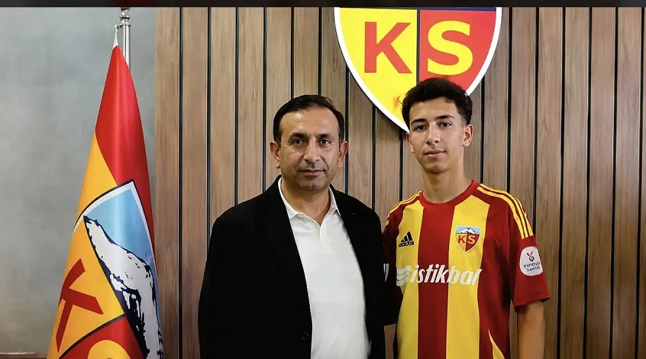 Önce profesyonel imza, şimdi Milli davet! Kayserispor'da büyük sevinç