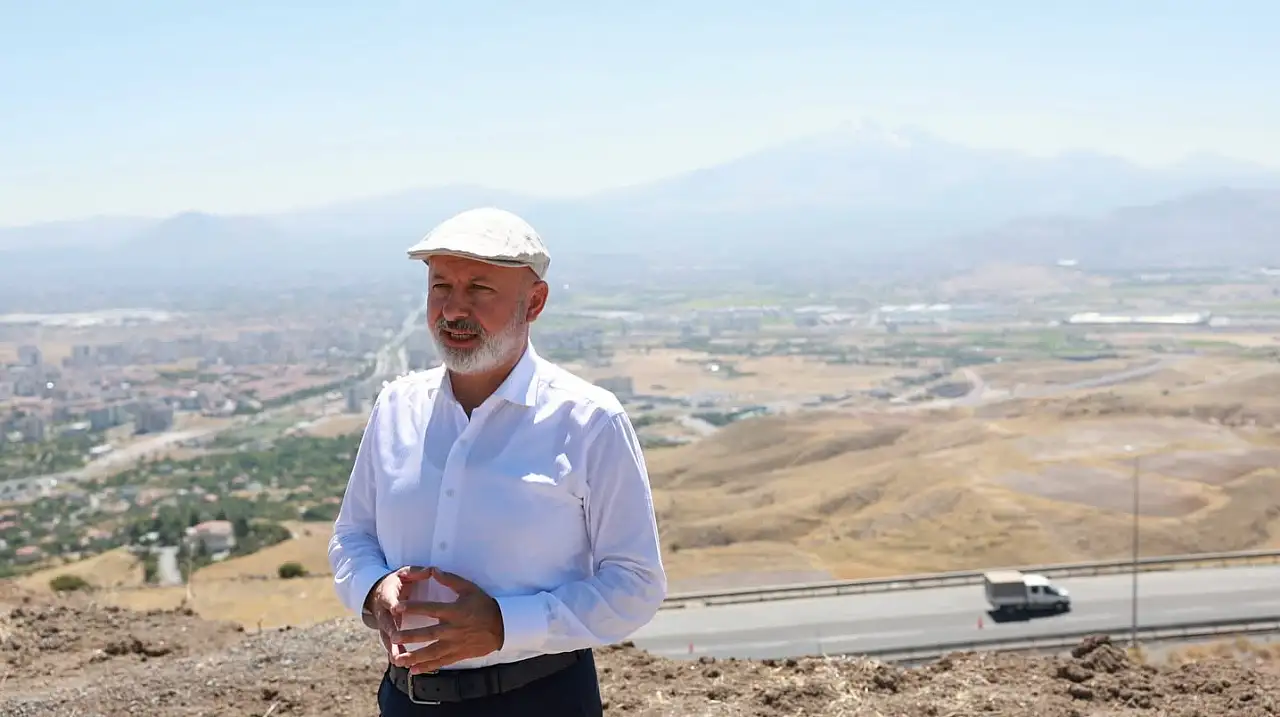 Kayseri'nin yeni seyir merkezi: Türk Bayrağı ile taçlanacak!
