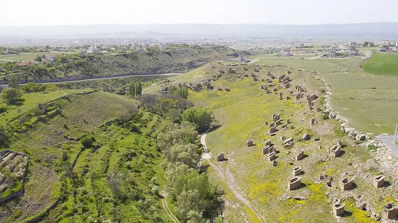 Kayseri'de 20 yıldır çözülemedi: Türkülere konu olan Gesi Bağları kuruyor!