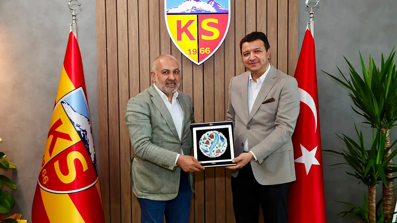 Saadet Partisi lideri Arıkan'dan Kayserispor'a ziyaret...