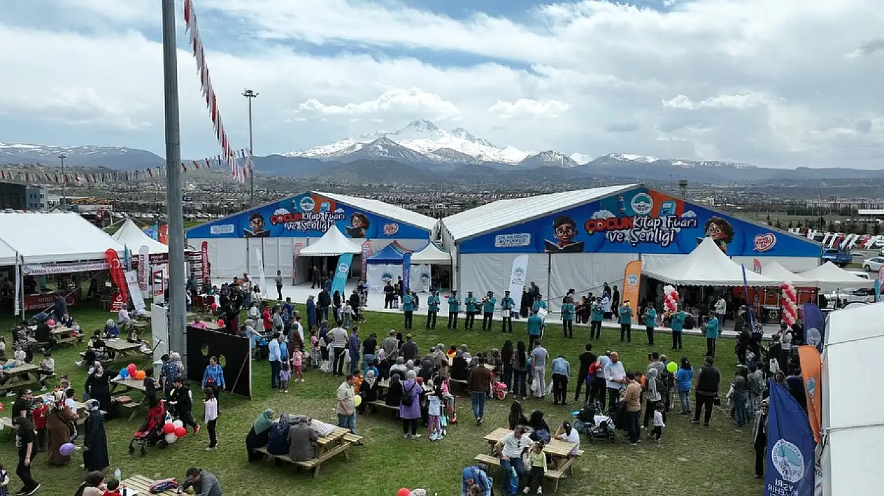 Kayseri'de yılın ilk 4 ayında yüzbinler ziyaret etti: 40 bini aşkın kitap ödünç alındı!