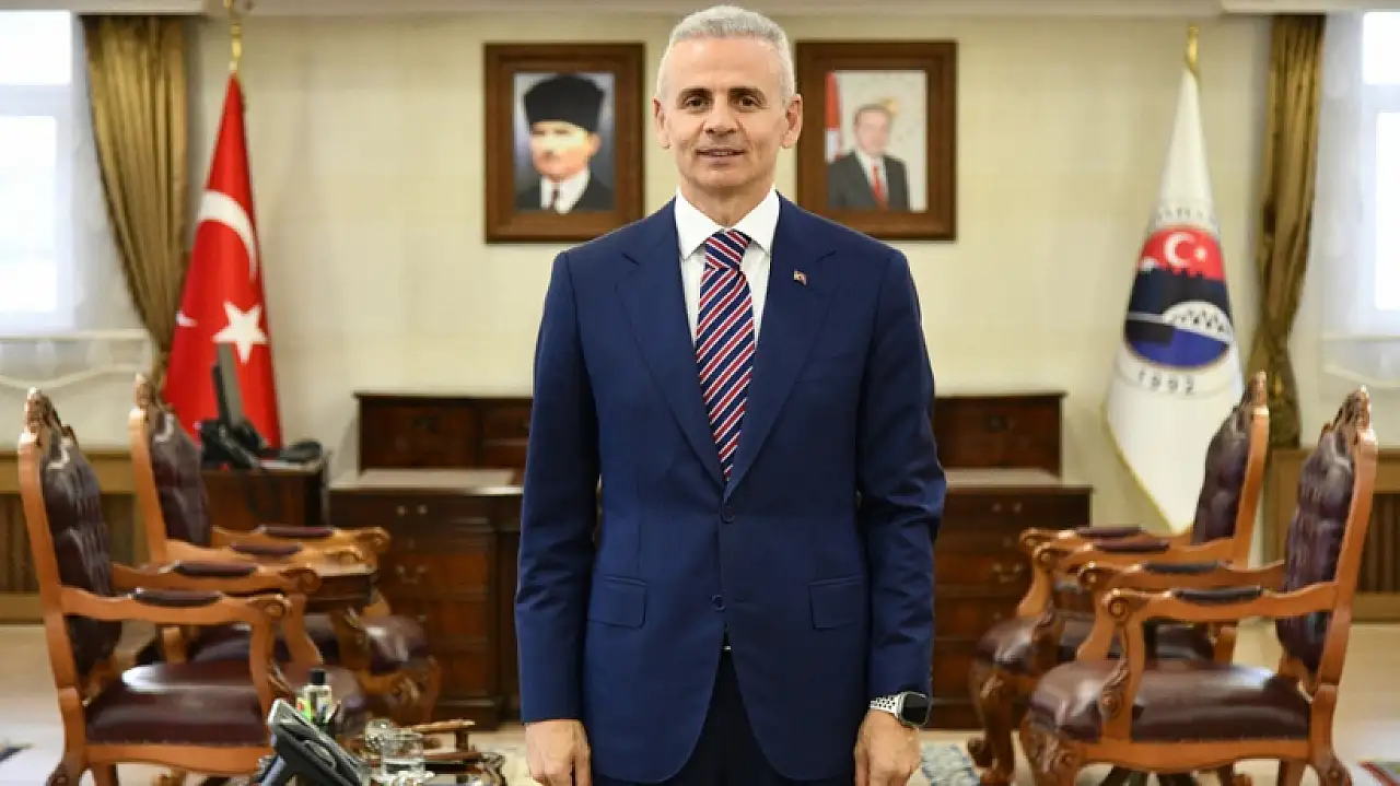 Taytlı vali olayı nedir? Çiçekli'den görevden alınma sonrası ilk açıklama geldi!