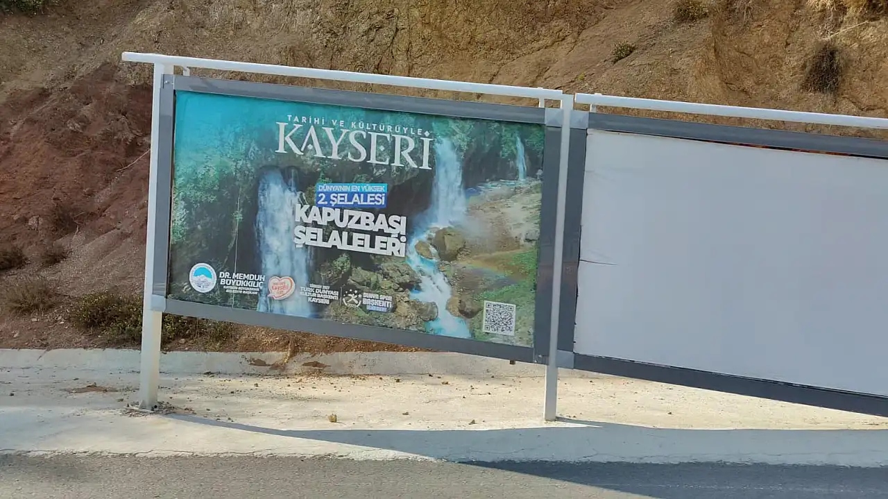 Fethiye'de Kayseri esintisi: Büyükşehir'den dikkat çeken reklam!