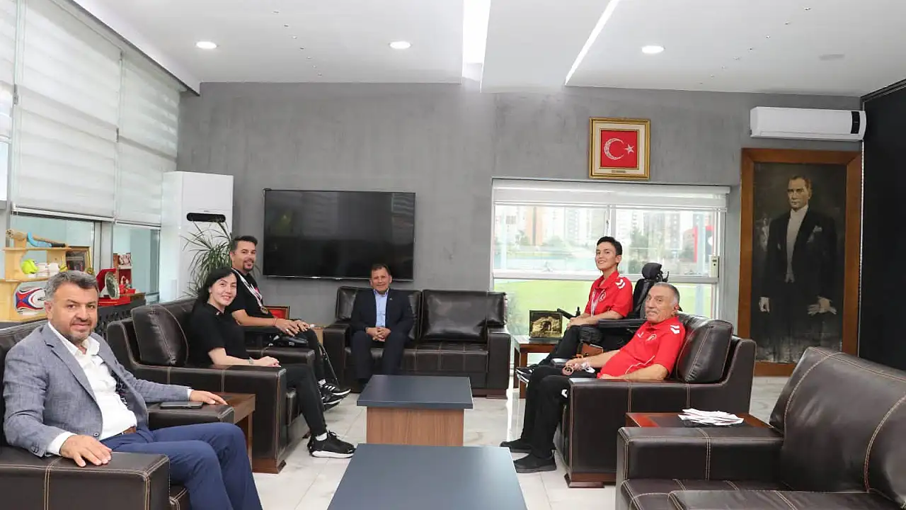 Kayserili sporcular Çekya'dan madalya ile döndü