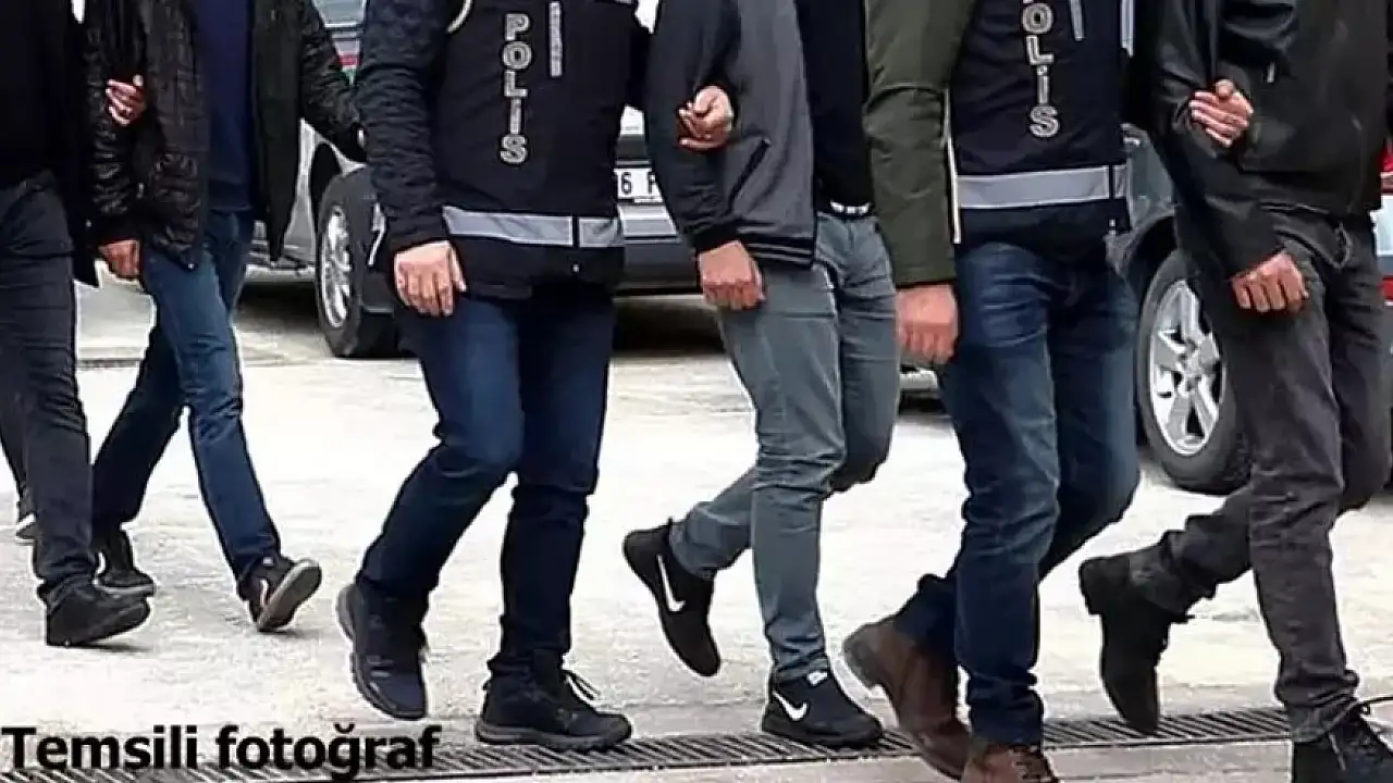 Zehir taciri 3 sanığa 42 yıl hapis cezası