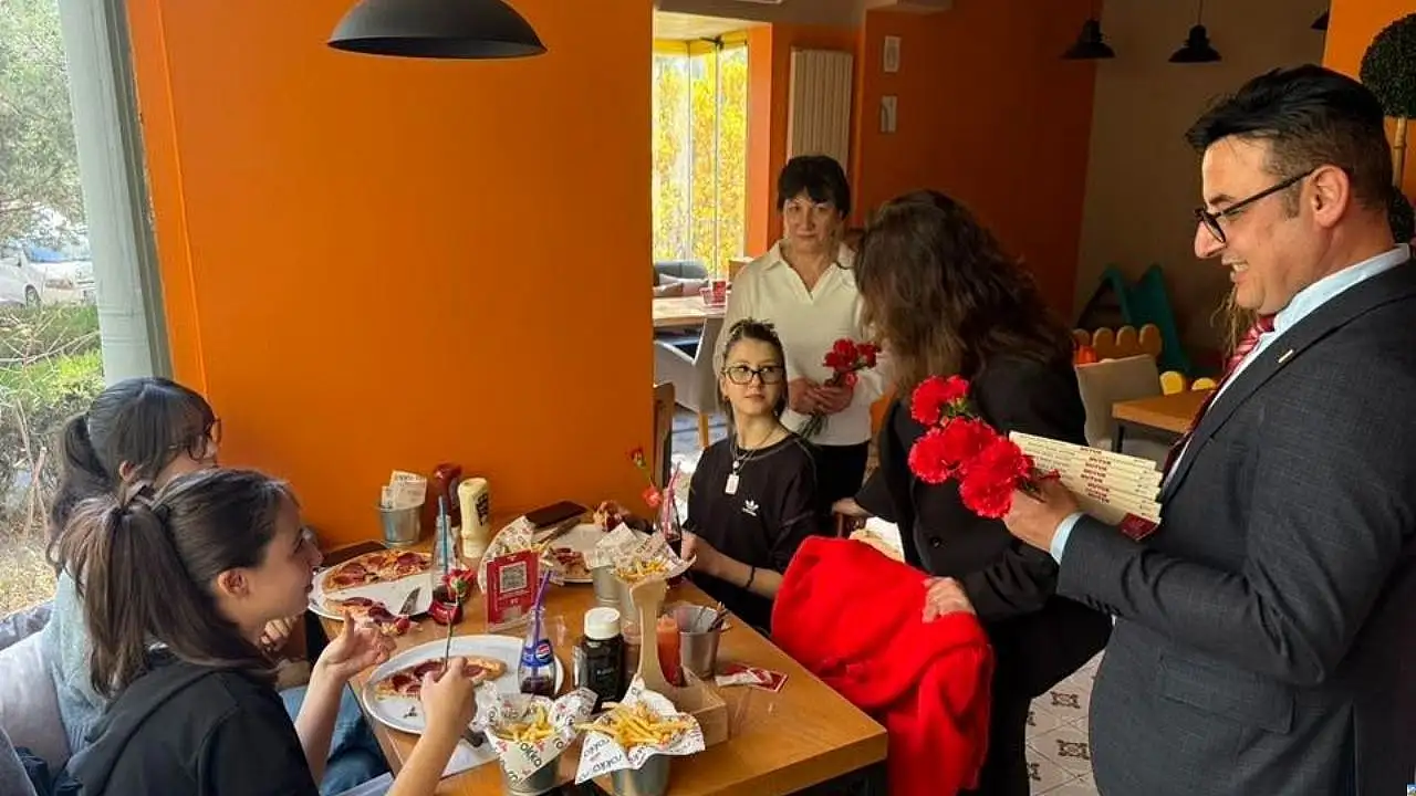 CHP Kayseri'de sokaklara indi: İşte yaşananlar