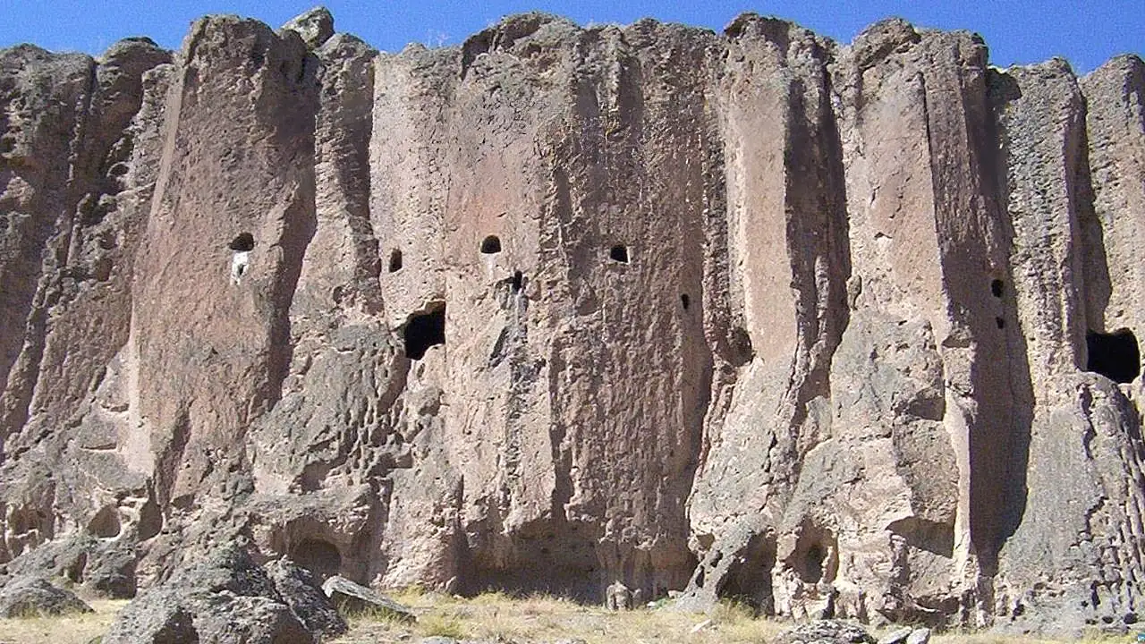 Kayseri'de gizli vadi keşfedildi: Kayaların kalbinde kayıp uygarlık izleri!