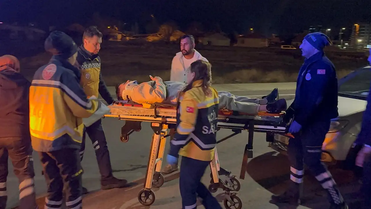 Kayseri'de alkol skandalı! Gazeteciyi görünce çıldırdı: ''Çekersen üflemem!'' dedi… 1.42 promil çıktı