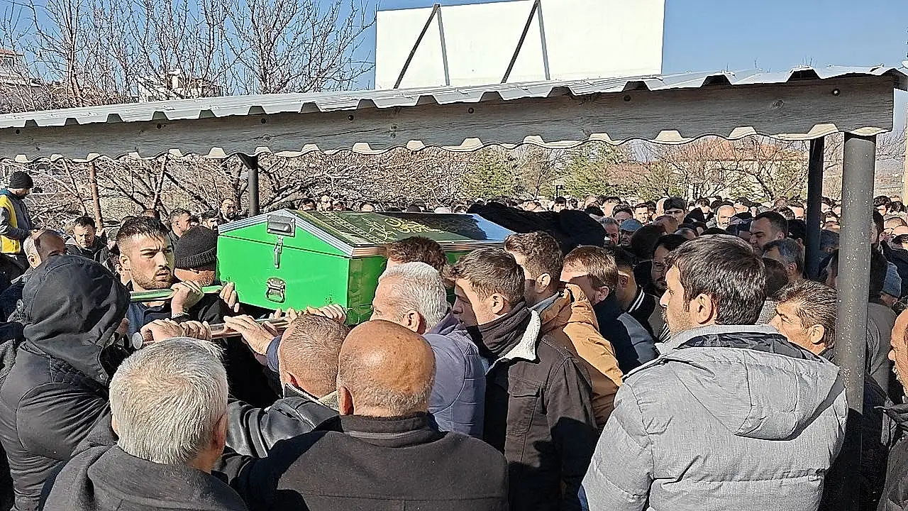 Hacılar'da koyun otlatma meselesi nedeniyle öldürülen şahıs toprağa verildi