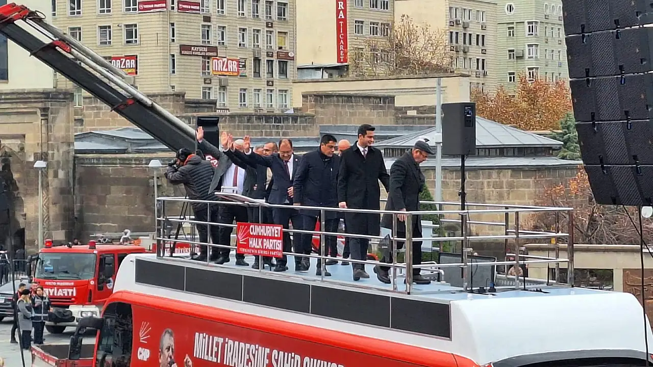 CHP'de Kayseri buluşması… İl ve ilçe başkanları ile Muharrem İnce destek için alanda