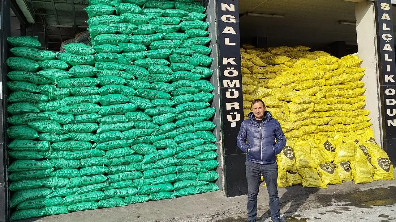 Kayseri'de eksileri gösteren termometreler kömür satışlarını 10 kat artırdı