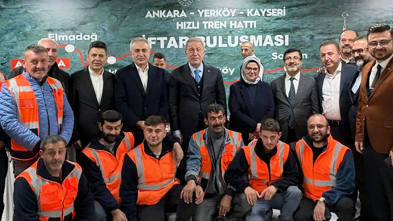 Akar'dan hızlı tren şantiyesine ziyaret