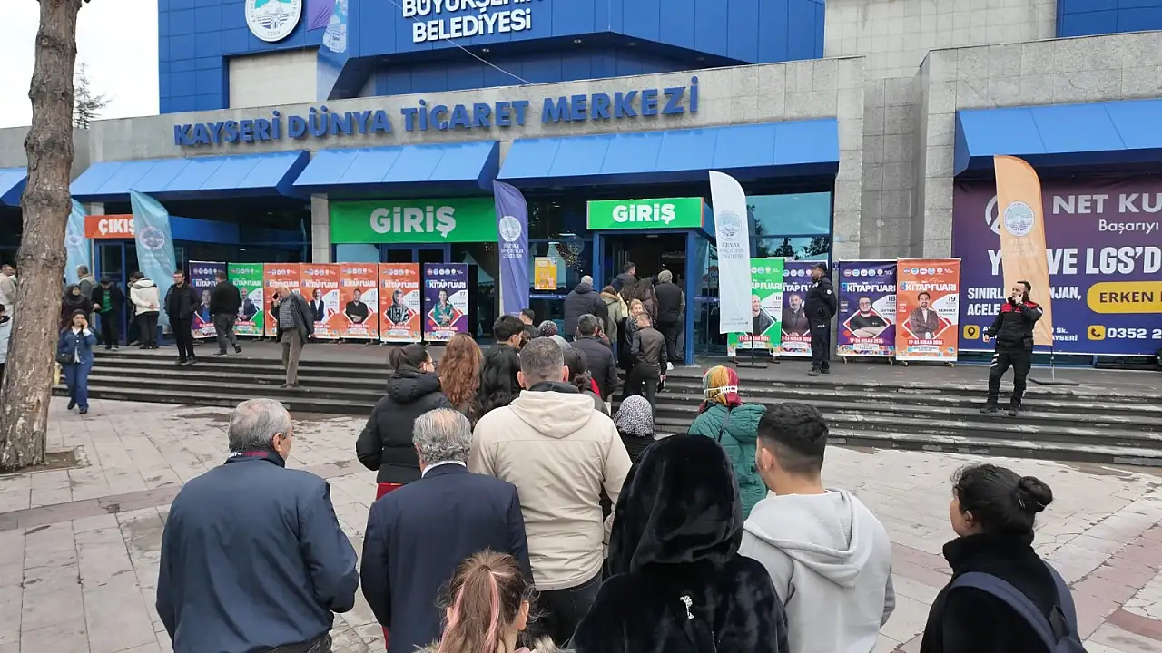Kayseri Kitap Fuarı'nda yarın kimler var?
