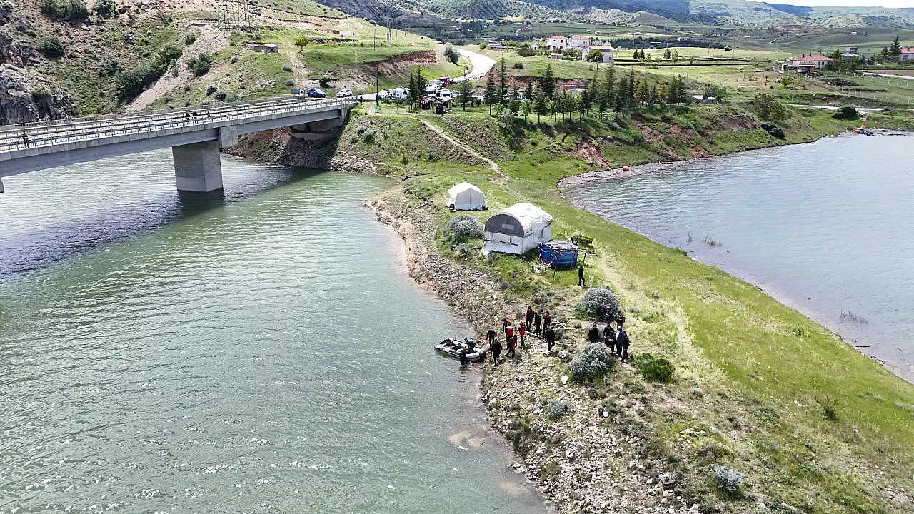 Kızılırmak'ta endişeli bekleyiş! 29 yaşındaki gençten günlerdir haber yok