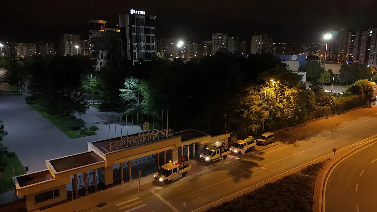 Kayseri'de gece olunca sokaklar onlara emanet: Çalışmalar başladı!