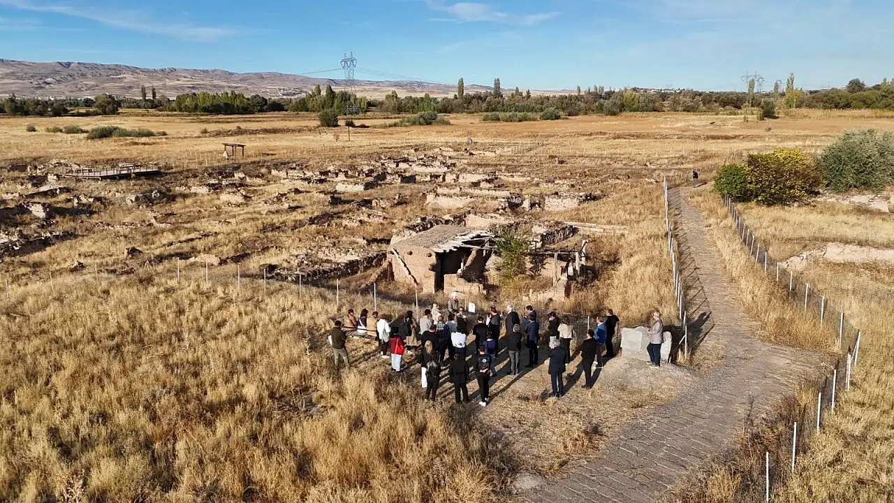 Kayseri'de geçmişe açılan kapı! 7 bin yıllık miras ziyaretçilerini bekliyor