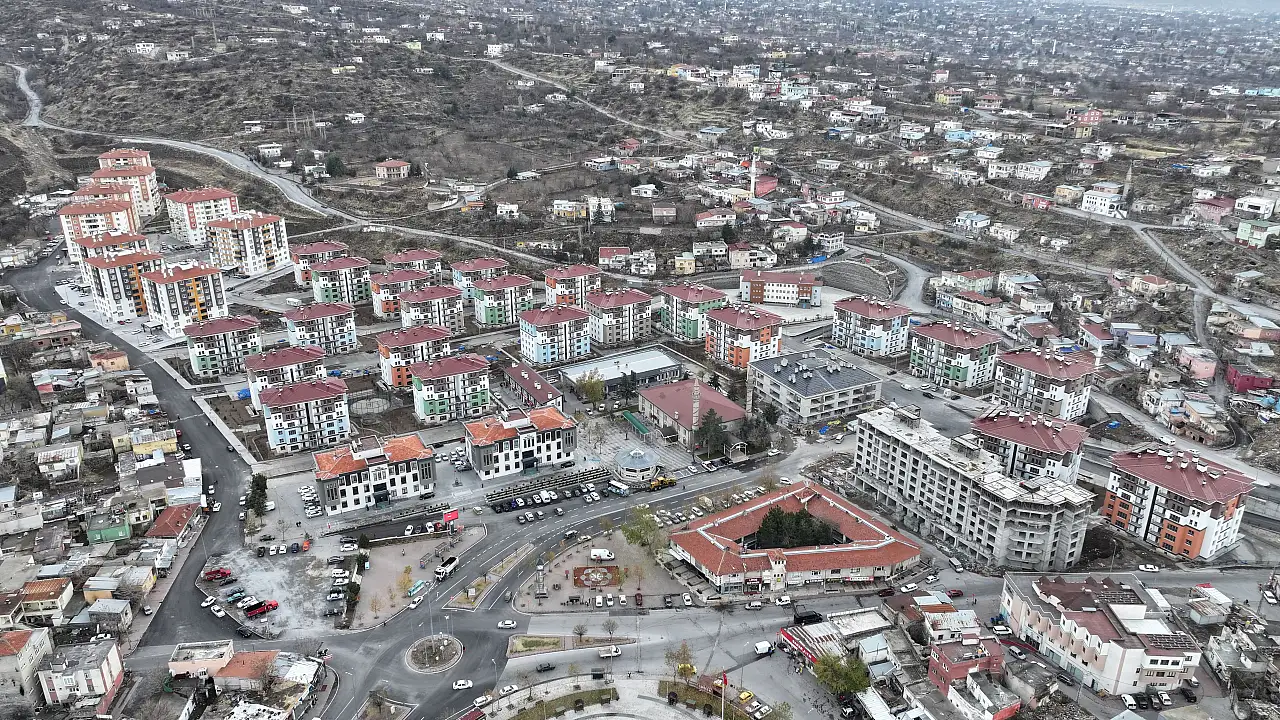 Kayseri'de bekleyiş sona erdi: 547 konutun teslim tarihi belli oldu!