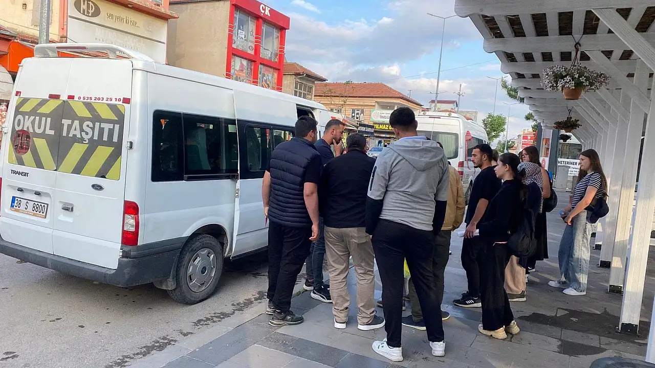 Başkan Koç'tan YKS sürprizi! Öğrenciler yola böyle çıktı