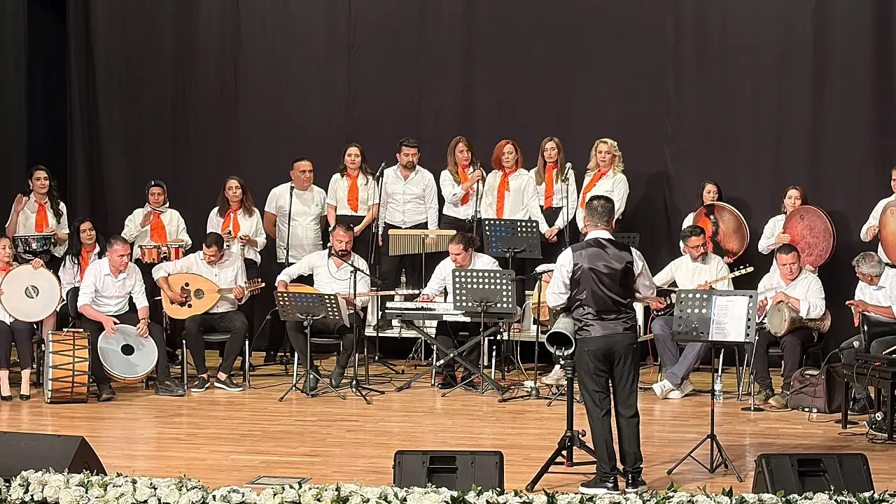 Kayseri'de talasemi hastaları ve aileler doyasıya eğlendi